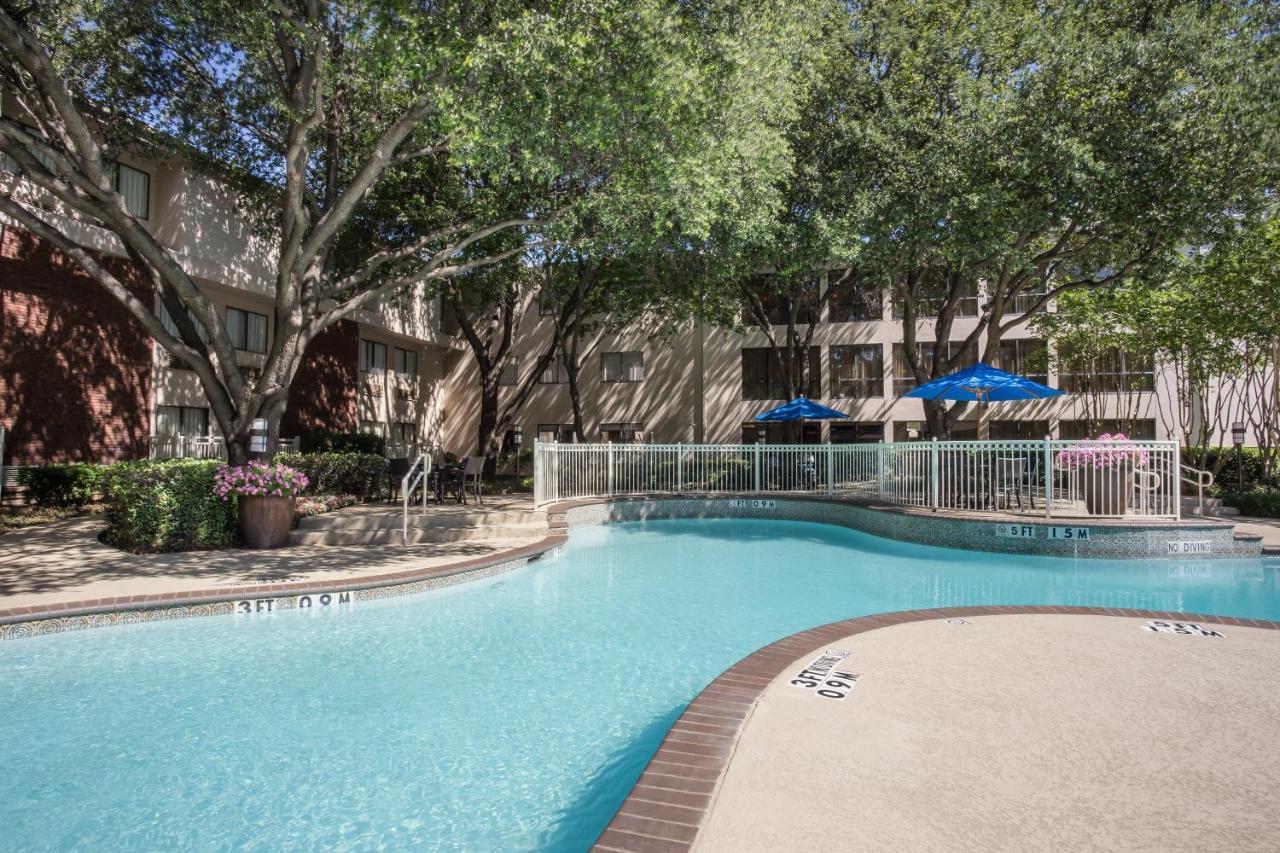 Crowne Plaza Dallas Near Galleria-Addison Hotel Exterior photo